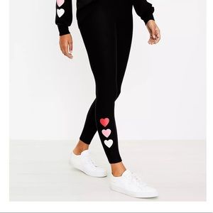 Never Been Worn! Lou and Grey Signature Soft Heart Leggings